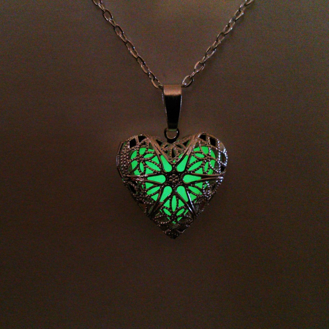 Green Glow In The Dark Necklace // Glowing Heart Pendant // Filigree Glow Jewelry // Teen Gift// Gifts For Her // Christmas Gift